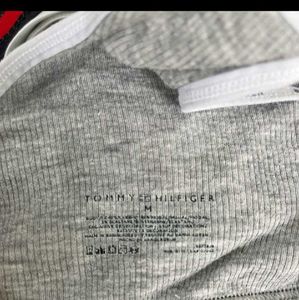 🎀🌸Tommy Hilfiger_Padded Sports Bra🌸🎀