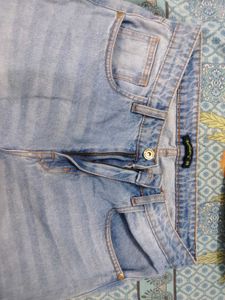 Distressed Wide Leg Jeans