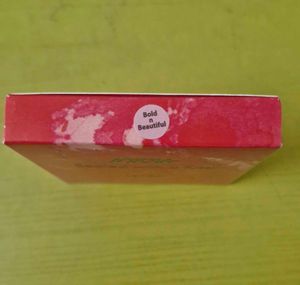 BRAND NEW Nykaa Lip Palette - Sealed with a Kiss!