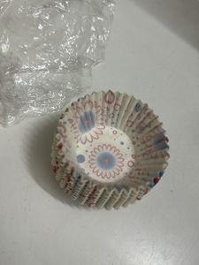 Cupcake lining