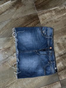 Distressed Denim low rise y2k mini skirt