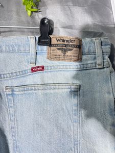 WRANGLER Light Wash Relaxed Fit Jeans