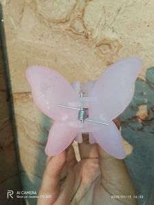 4 Pastel Butterfly Hair Clawclips