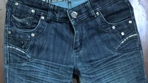 Chic Embellished Denim Jeans