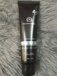 The Man Company Charcoal Tan Removal Face Scrub fo