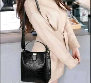 Chic Black Croc Embossed Bucket Bag