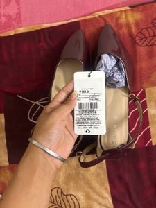 Chic Burgundy Patent Heels
