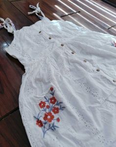 WHITE BRUNCH DRESS