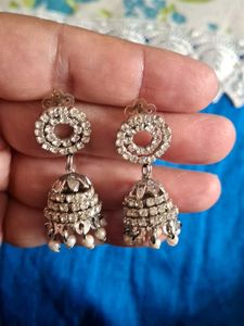 Stunning earrings