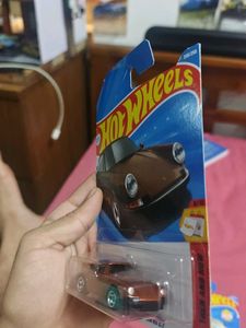 Hot Wheels Porsche carrera 2.7