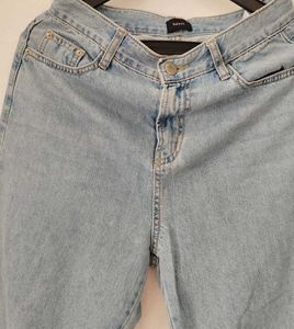 Light Wash Split Hem Jeans