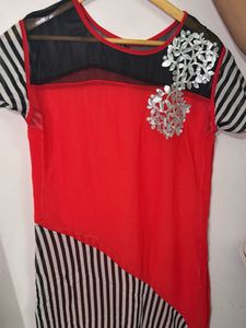 Red &amp; Black Striped Kurta