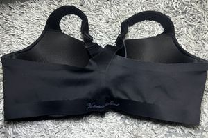 Victoria Secret Knockout Front-close Sports Bra