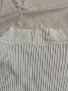 Ribbed Mock Neck Top