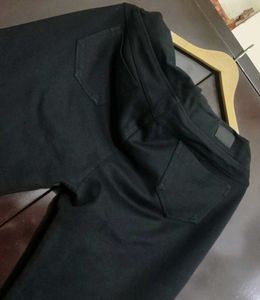 Stylish Black Women's Casual Jeans 34 Waist