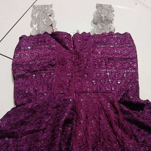 one piece and short frock🎊 good quality👍🏻