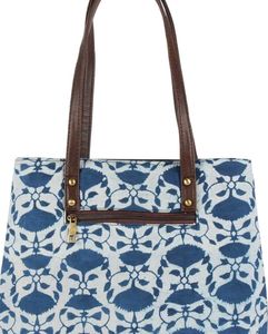 Stylish Blue & White Print Tote Bag
