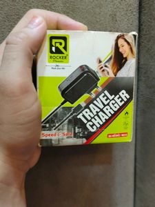 ROCKERS CHARGER  BRAND NEW🔥🌟(NOKIA PIN CHARGER ) BRAND NEW IN BLACK COLOUR