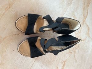 Black Heeled Sandals
