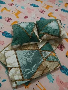 5 Pcs Quilted Bedsheet Set