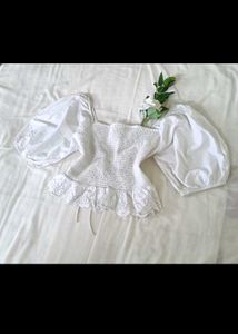 Chic White Puff Sleeve Top