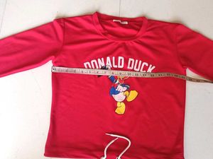 Donald Duck Graphic Long Sleeve Crop Top