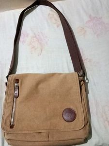 Canvas Messenger Bag