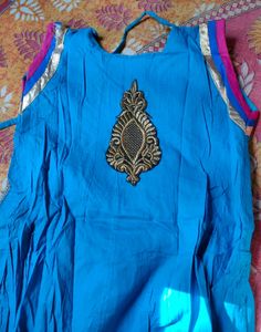 Bule Kurti Set