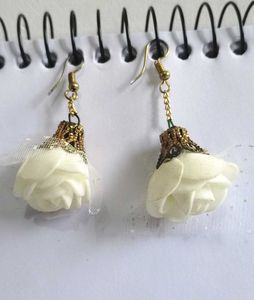 Floral Drop Earrings 😻