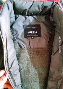 Unused Stylish Gray Puffer Jacket✨