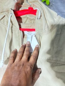 FOREVER 21 Beige Hooded Zip-Up Jacket