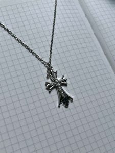 Sparkling Cross Pendant 🩶⭐