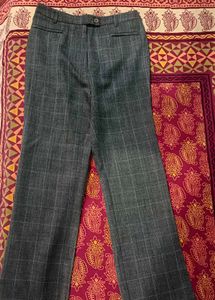British Woman's Grey And White Plaid Trousers