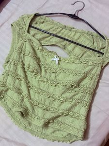 savana sage green Textured Cropped Top💗