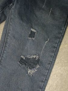 Stylish Ripped Denim Jeans