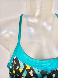 Trendy Geometric Print Sports Bra