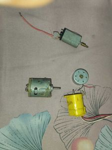 Mini DC Motors of 4 different varieties give offer