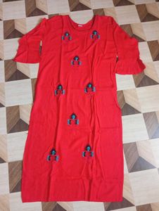 Elegant Red Embroidered Kurta