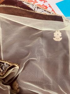 Today Offer Elegant saree with bouquet style blous