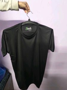 Black Sports Dry Fit Graphic Tee for Men