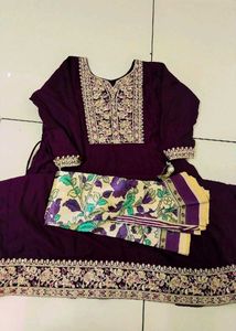 Elegant Embroidered Kurta Set traditional dress wi