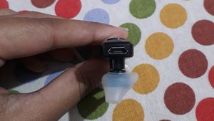 Solid Single Ear Side Bluetooth Ear Buds