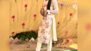 Floral Print Kurta Set With Duptta