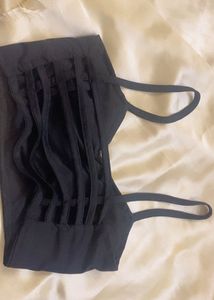 Ribbed Black Crop Brallete