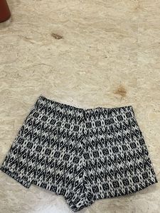 Stylish Black &amp; White Patterned Shorts