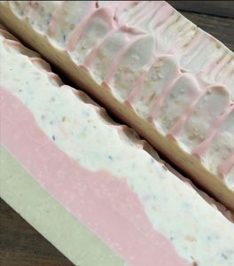 1 Kg Soap ( 10-12 Pieces)