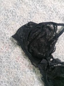 Elegant Black Lace Bra