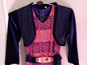 New Stylish Pink &amp; Navy Dress(FREE FLOWER CLIP)