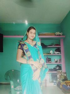 New Saree Just Once Use ...Chhat Ke Upar Sukhte Sa