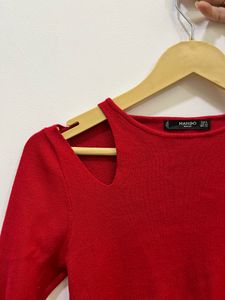 Chic Red Cold Shoulder Top